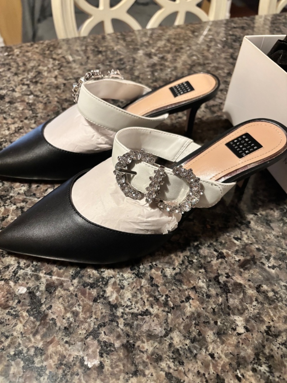 Shies - Picture 2 of 4